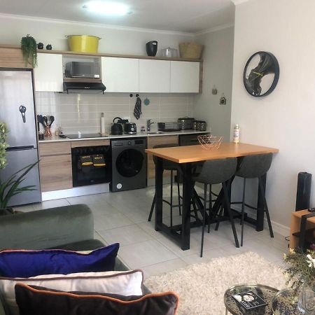 Luxurious Waterfall 1 Bedroom Condo With Free Uncapped Wifi Midrand Εξωτερικό φωτογραφία