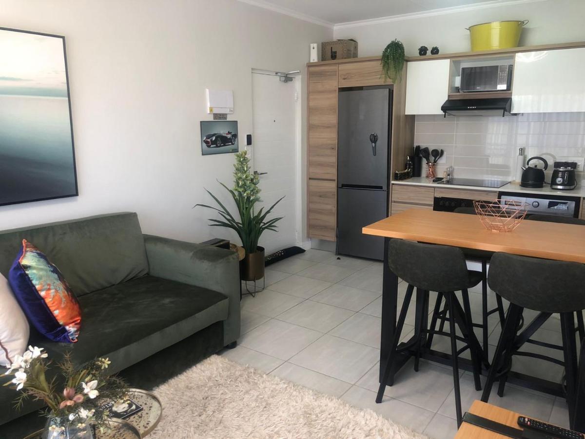 Luxurious Waterfall 1 Bedroom Condo With Free Uncapped Wifi Midrand Εξωτερικό φωτογραφία