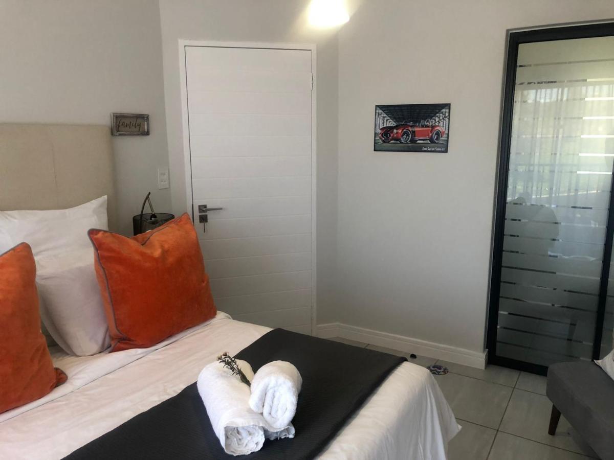 Luxurious Waterfall 1 Bedroom Condo With Free Uncapped Wifi Midrand Εξωτερικό φωτογραφία