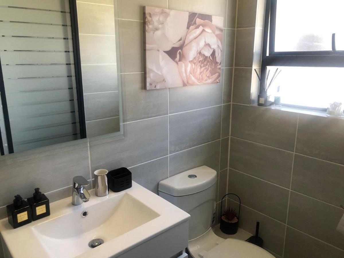 Luxurious Waterfall 1 Bedroom Condo With Free Uncapped Wifi Midrand Εξωτερικό φωτογραφία
